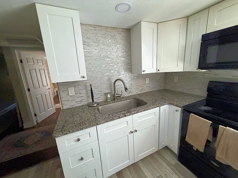 578 Harrop Ln #4 — Photo 28