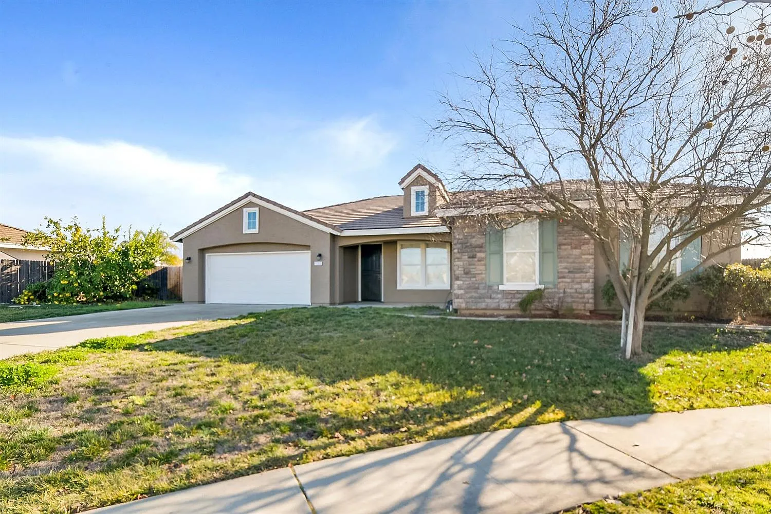 1203 Drakes Bar Ct photo 1