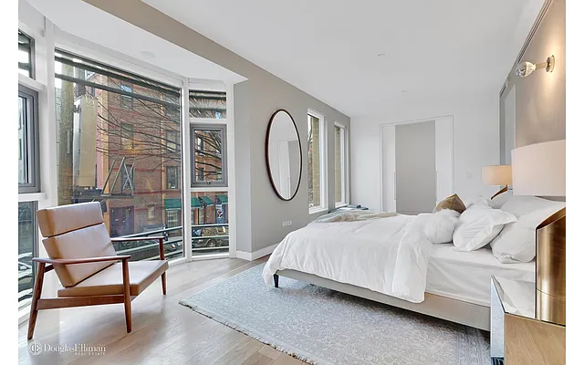 Sold by Douglas Elliman | media 29