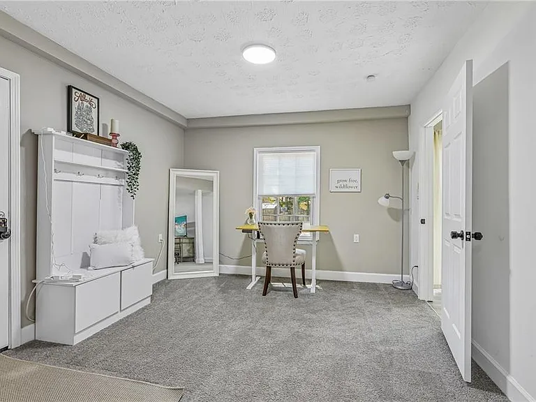 3898 Skidmore Dr — Photo 36