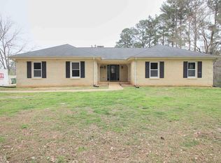 494 Sivell Rd, Lagrange, GA 30241