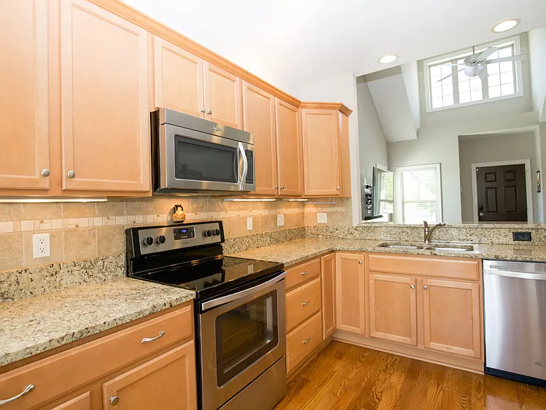 133 Cypress Cir — Photo 27