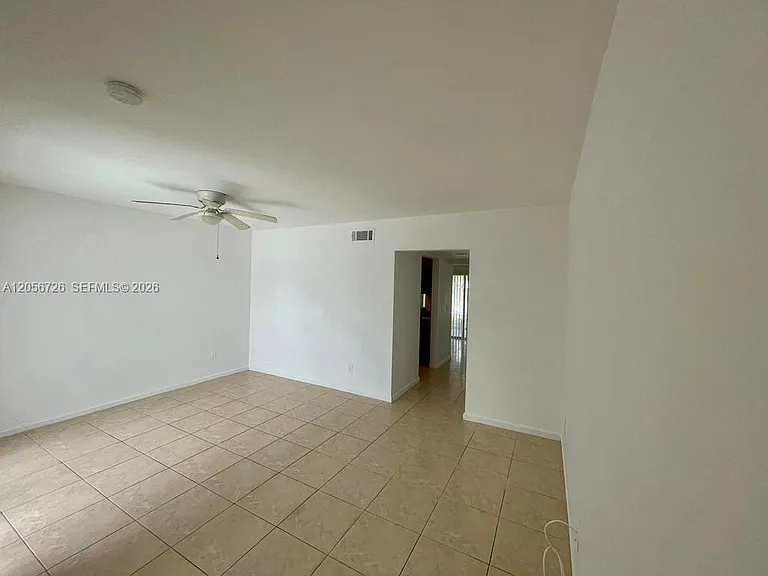 5020 Elmhurst Rd #B — Photo 17
