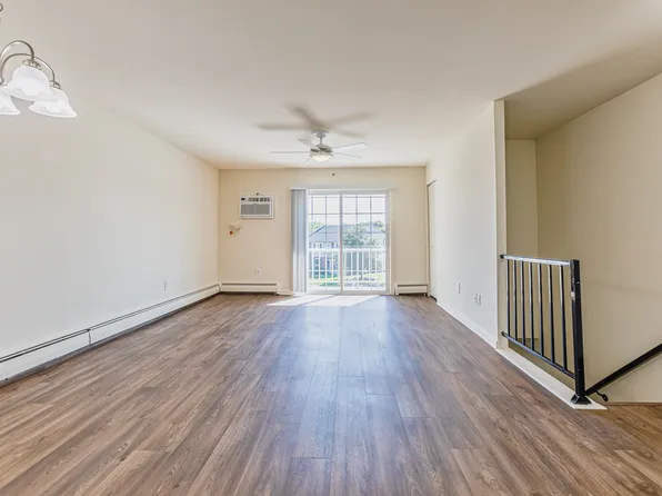 Rustic Village Apartments & Townhomes