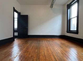 1004 W 18th St #3R, Chicago, IL 60608
