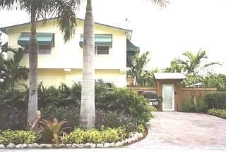 1st image of 140 Tequesta St
