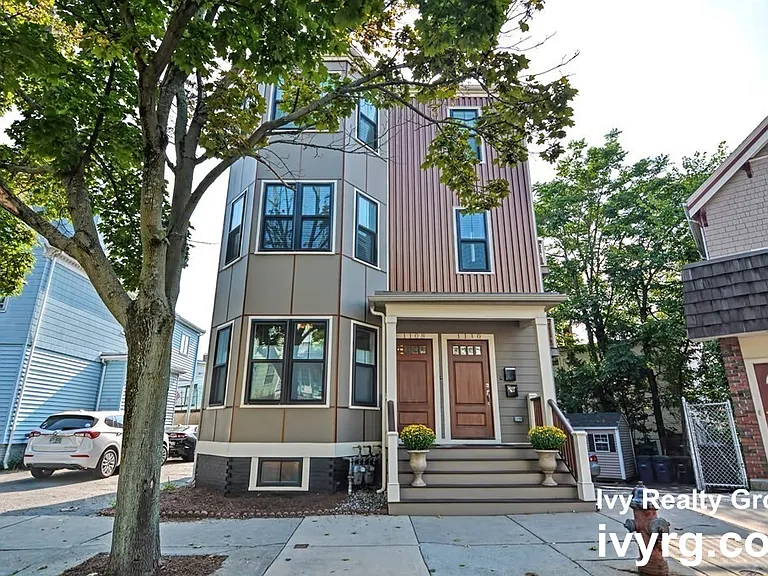 1108 Broadway #1 — Photo 1