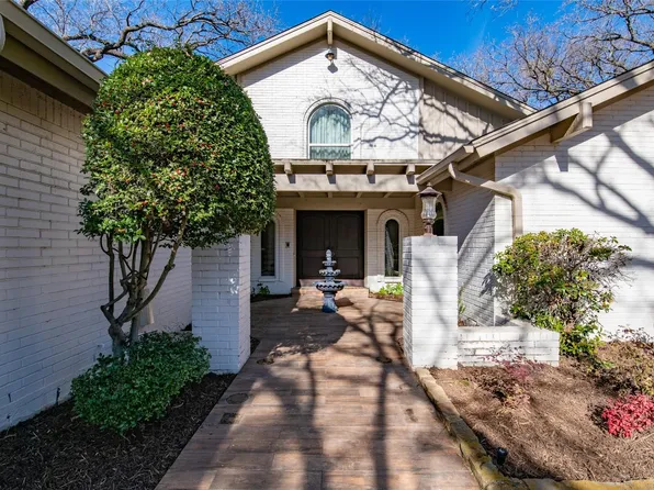 1803 Hillvalley Dr, Arlington, TX 76013