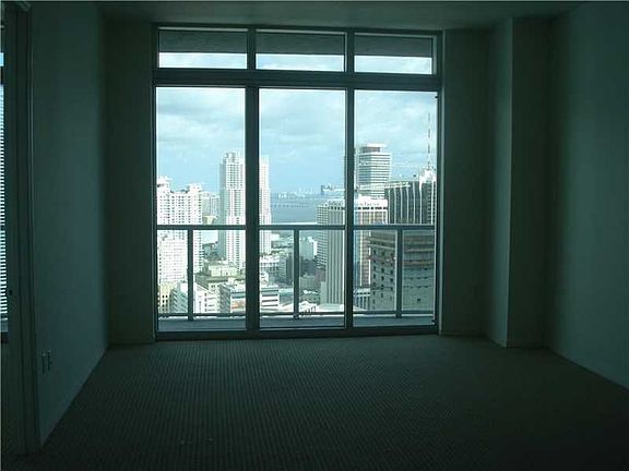 5th image of 55 SE 6th St #4213