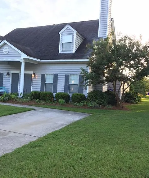 3061 Queensgate Way — Photo 1