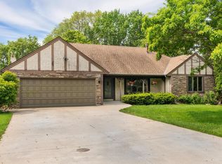 1883 Chardel Ct, West Saint Paul, MN 55118