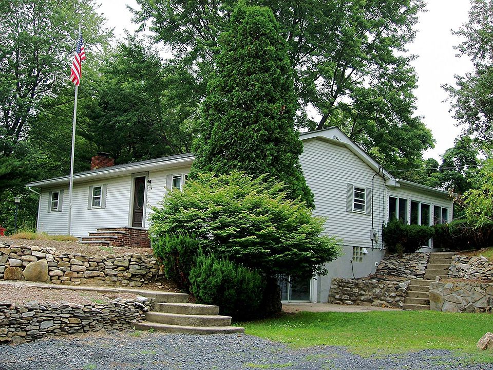 Larger than it looks.  Notice the sliders from the basement to the driveway