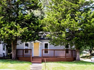 337 N Chestnut St, Olathe, KS 66061