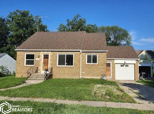 108 9th St N, Humboldt, IA 50548