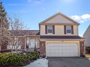 407 Claret Dr, Buffalo Grove, IL 60089