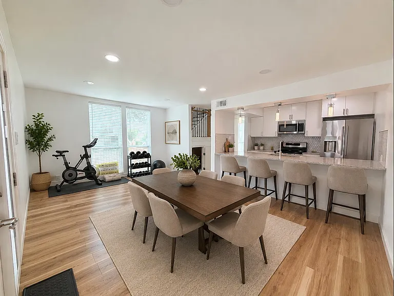 7155 Fair Oaks Ave #22 — Photo 10
