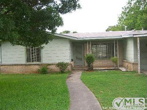 3rd image of 534 Beryl Dr