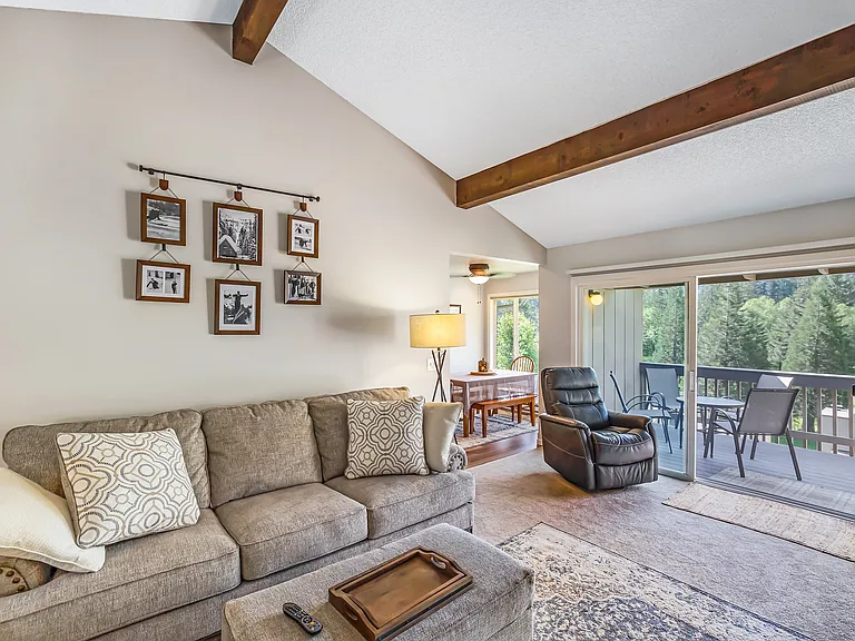 68650 E Bowmans Cir — Photo 3