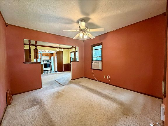 4th image of 1405 48th St