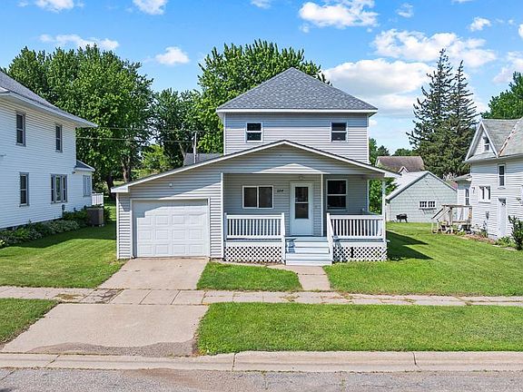 2nd image of 204 1st St
