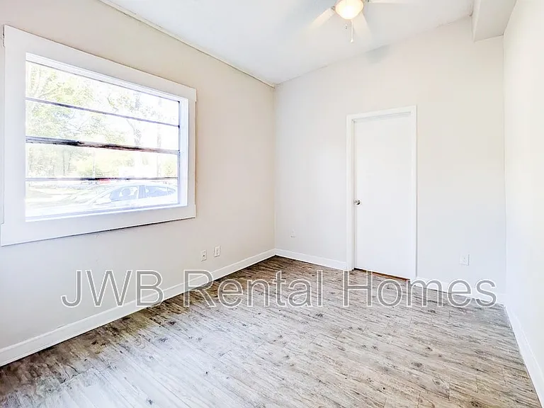 3118 Dignan St — Photo 14