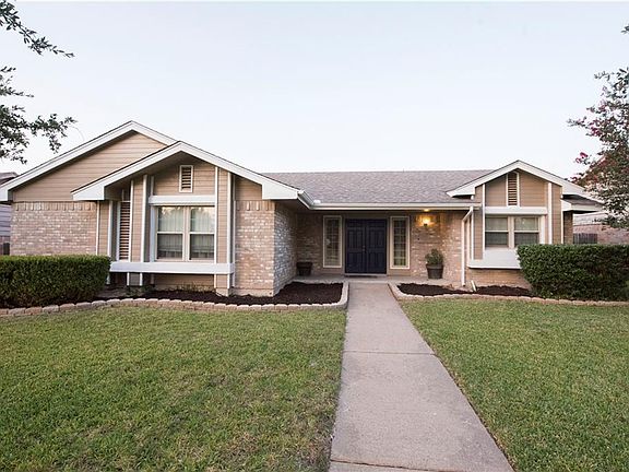 2nd image of 1304 Huntington Dr