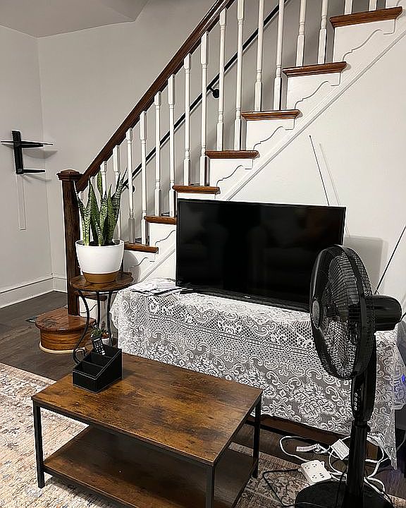 1st image of 249 Highland Ave