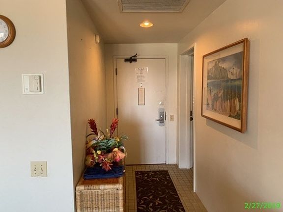 5th image of 75-6040 Alii Dr #715