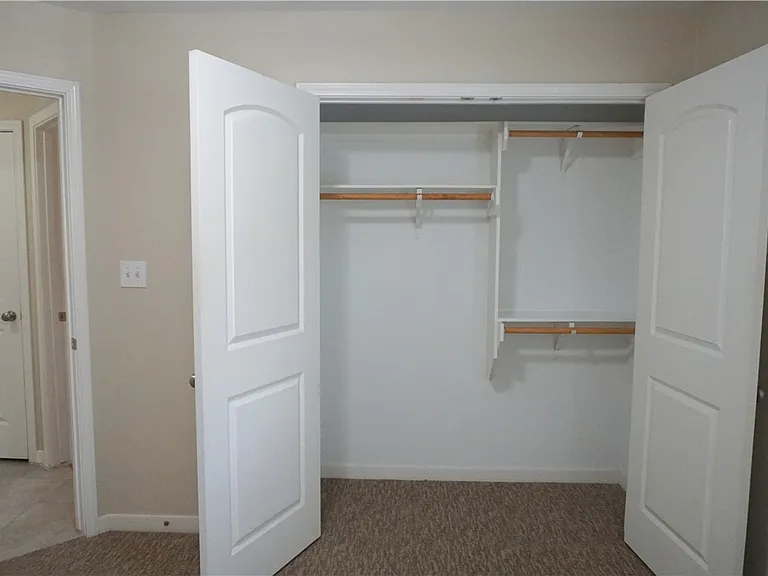 1810 Stephanie St — Photo 20