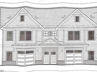 908 Seymour Ave, Linden, NJ 07036