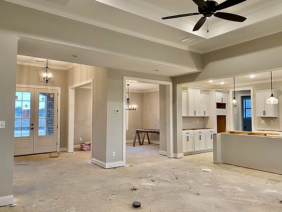 5th image of 14439 Knightsbridge Ln