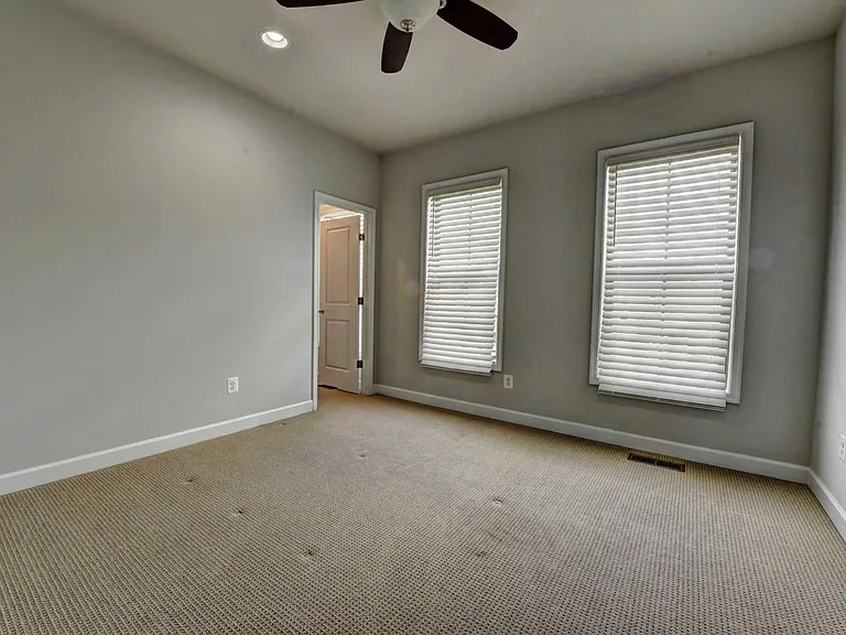 42055 Darlene Pl — Photo 17