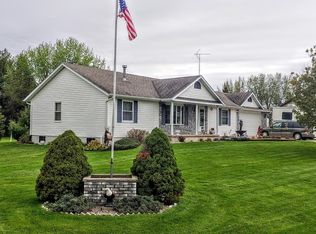 W6276 Park Dr, Burnett, WI 53922