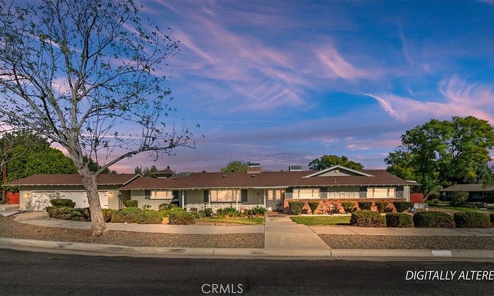 1st image of 5296 Bronson Way