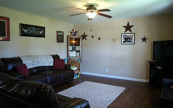 4th image of 1363 Francesca Dr