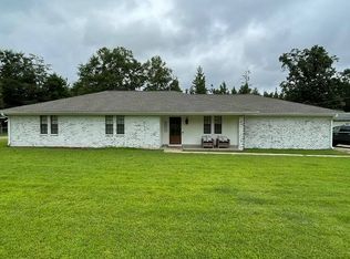 4633 Ridge Rd, Columbus, MS 39705