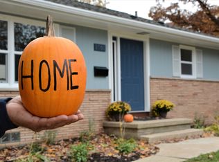 1501 Woodvale Dr, Madison, WI 53716