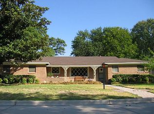 5801 Wales Ave, Fort Worth, TX 76133