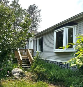 446 Lou Alice Dr, Columbiaville, MI, 48421
