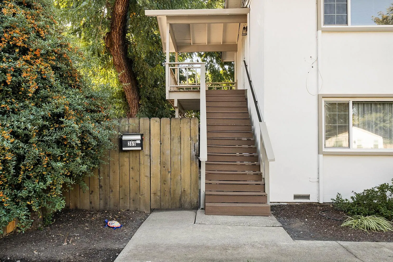 2 bed, 960 sqft, $1,650 — Photo 3