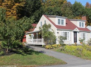 33 Summer St, Hallowell, ME 04347