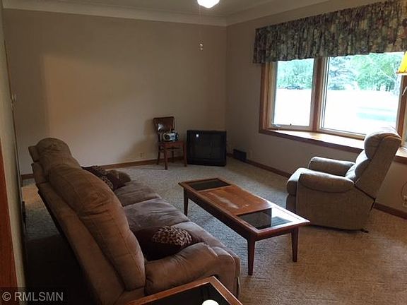 5th image of 408 2nd St S