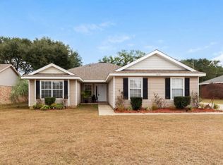 4070 Berry Cir, Pace, FL 32571