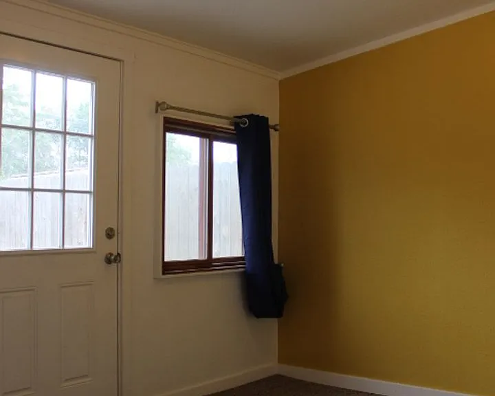 7496 Locust St — Photo 18