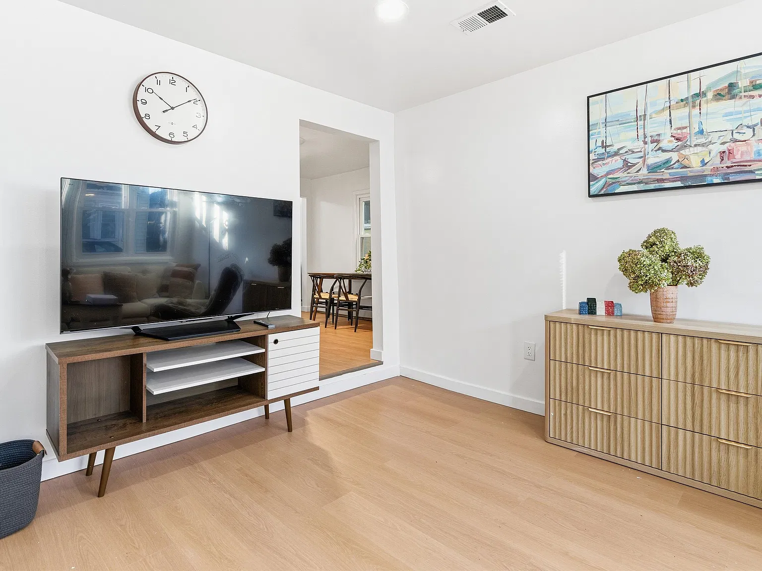 2 bed, 1.0 bath, $2,590 — Photo 3