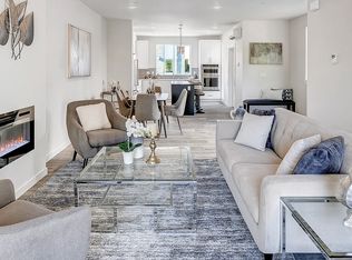 8905 NE 173rd Pl UNIT C, Bothell, WA 98011