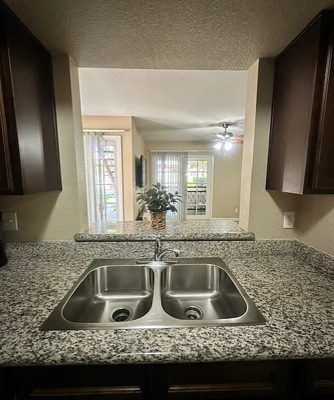 Cedar Creek Condominiums — Photo 22