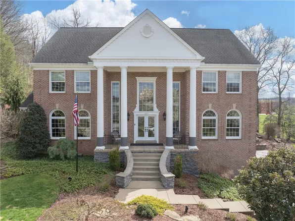 127 Cidar Ln, Canonsburg, PA 15317