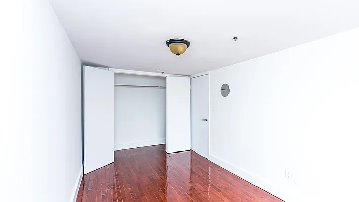 Rented by Nooklyn NYC LLC | media 27