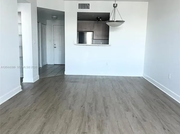 50 Menores Ave, Coral Gables, FL